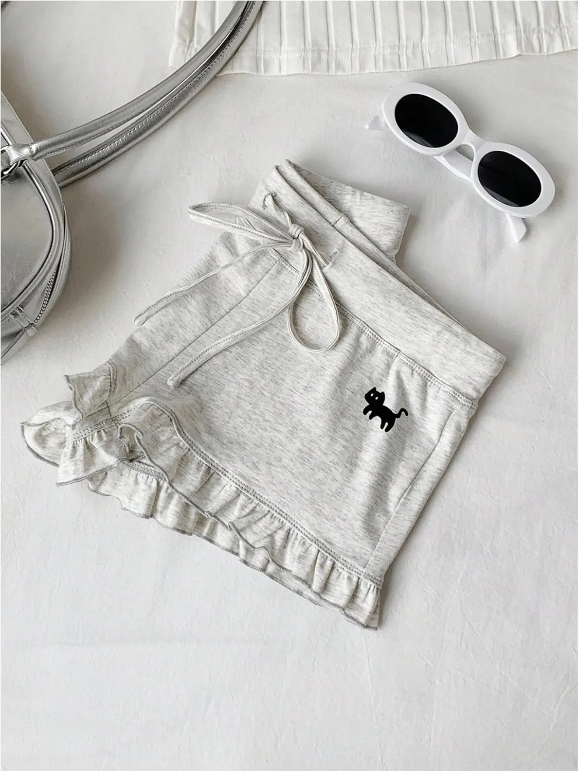 MakeMeChic Women's Ruffle Hem Shorts Cat Print Drawstring Drop Waist Summer Mini Shorts